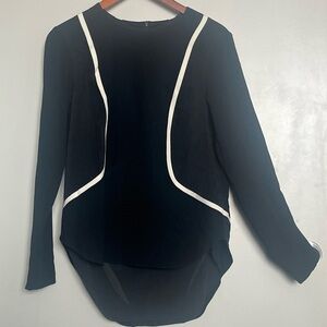 Rag & Bone Woman’s Blouse Long Sleeve Black and White Accents Sz S